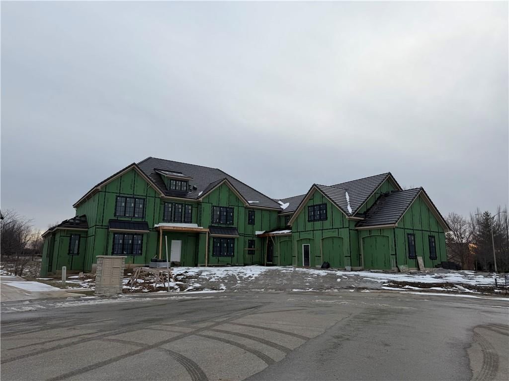 10115 N Kansas Court, Kansas City, MO