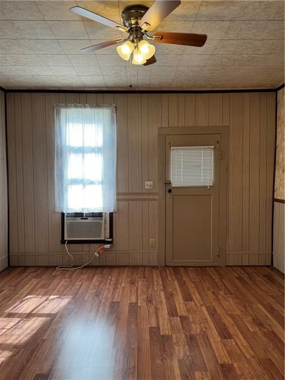 114 N Little Street — photo 37