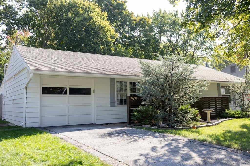 7805 Rosewood Lane — photo 3