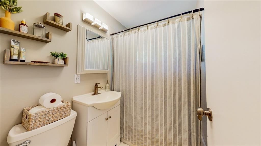 7805 Rosewood Lane — photo 18