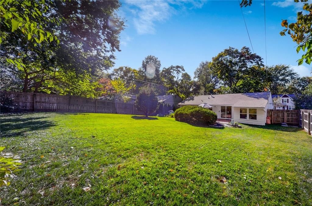 7805 Rosewood Lane — photo 23