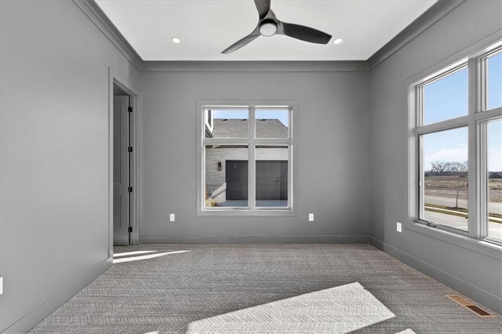 2856 W 133rd Terrace — photo 8