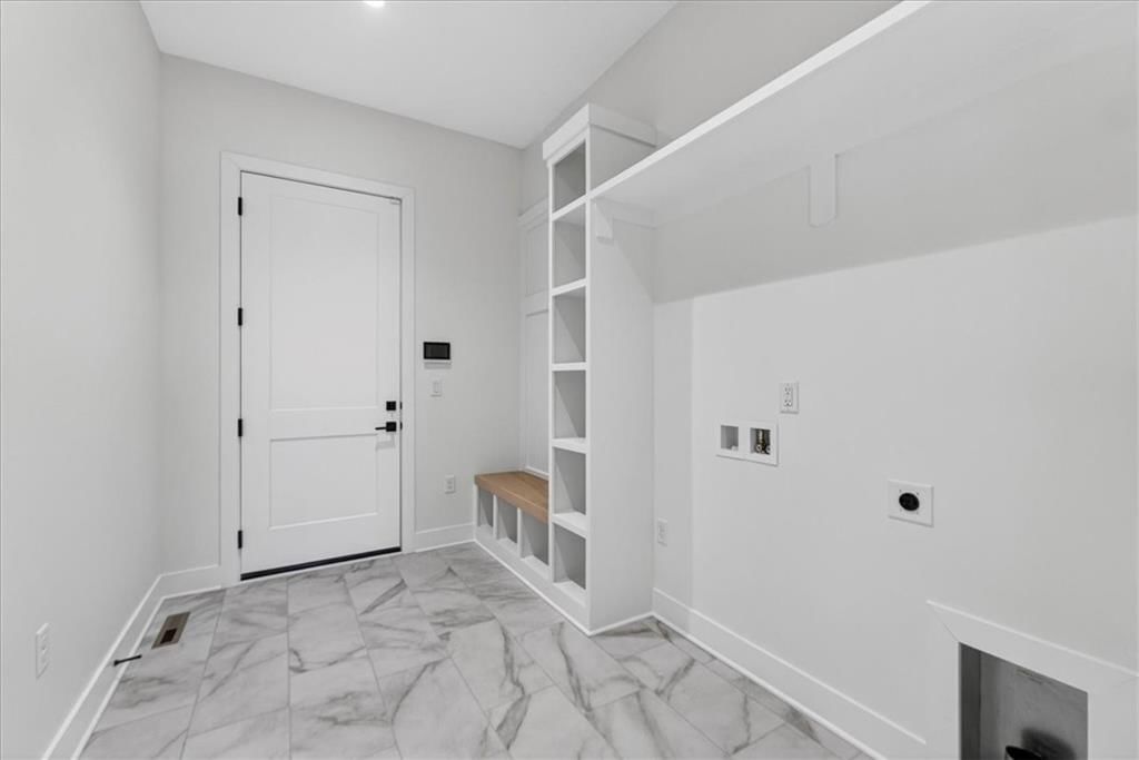2856 W 133rd Terrace — photo 38