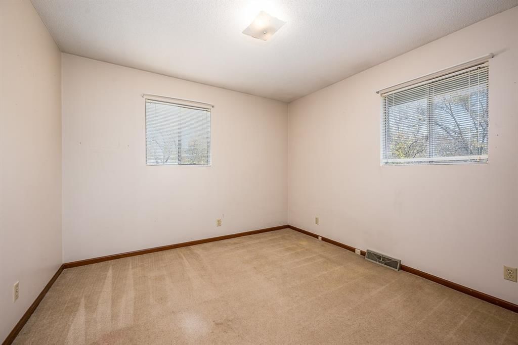 11201 Leavenworth Road — photo 10