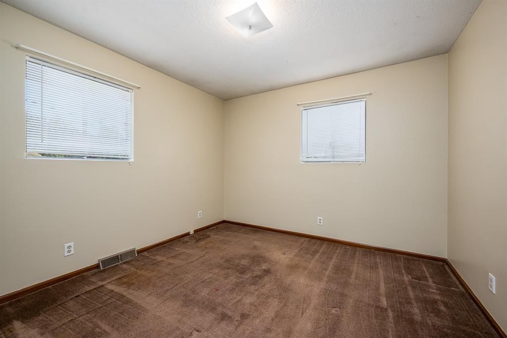 11201 Leavenworth Road — photo 15