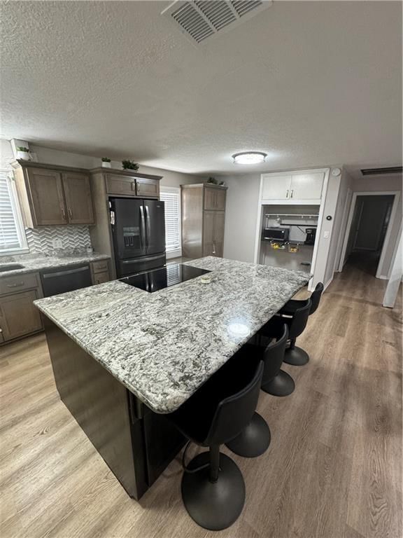 104 N Crawford Street — photo 8