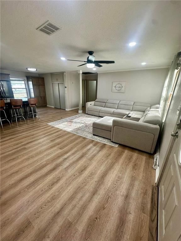 104 N Crawford Street — photo 29