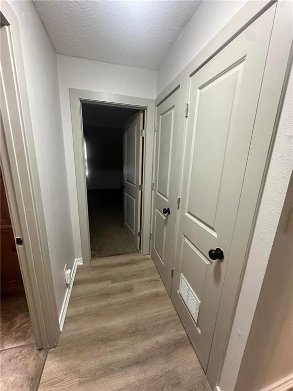 104 N Crawford Street — photo 36