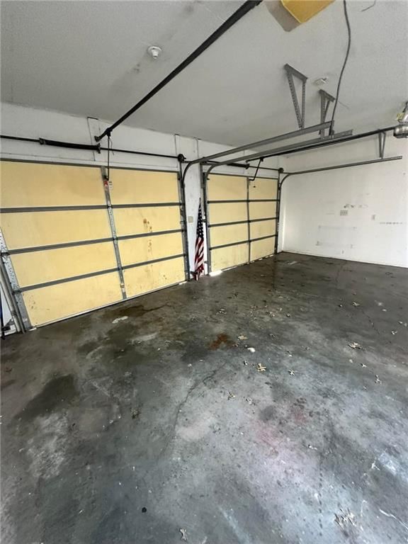 104 N Crawford Street — photo 42