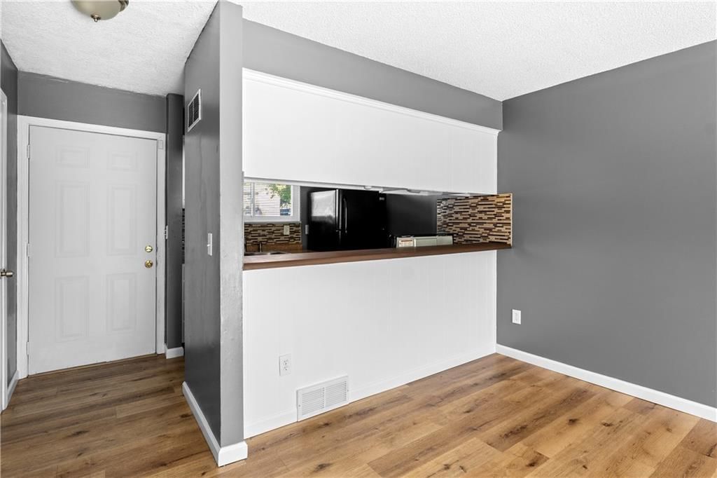 11623 Richmond Avenue — photo 6