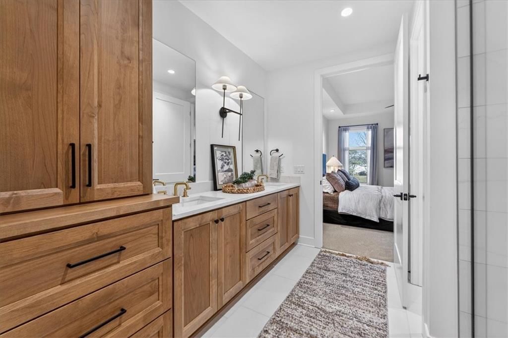 2846 W 133rd Terrace — photo 36
