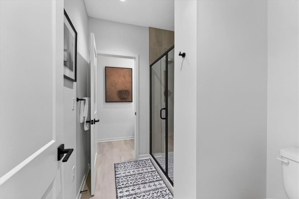 2846 W 133rd Terrace — photo 47