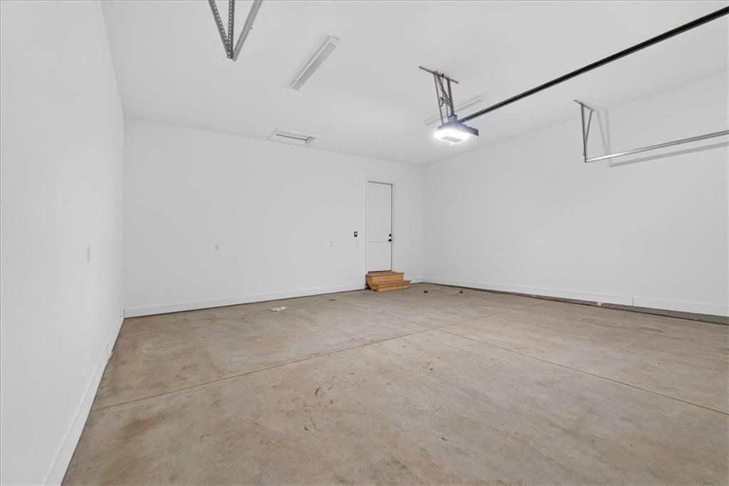 2846 W 133rd Terrace — photo 55