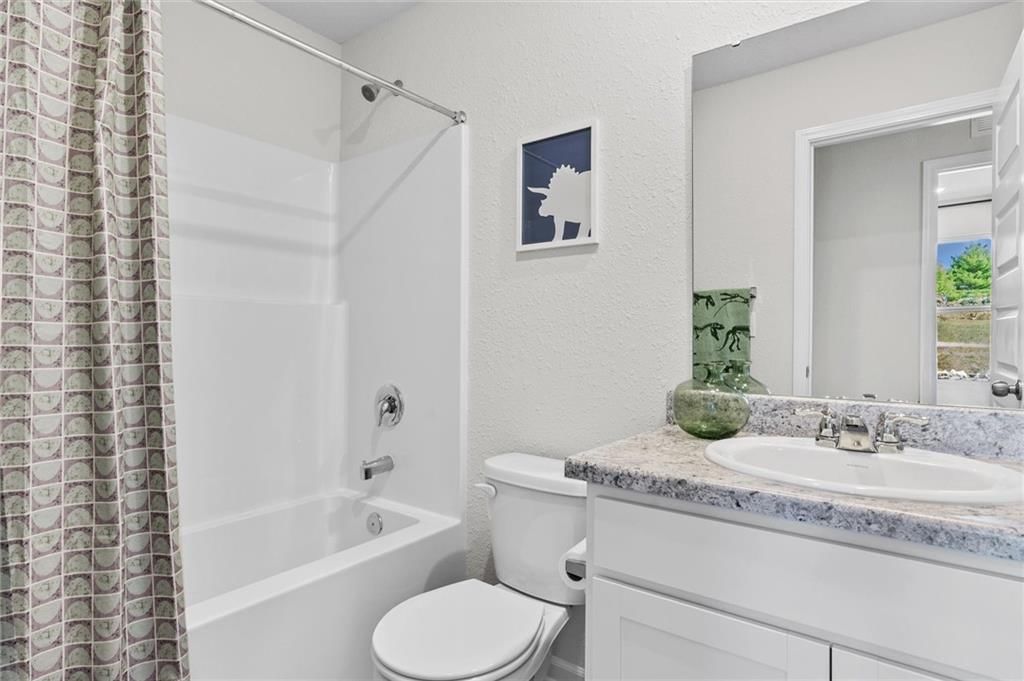 2134 Woodfield Drive — photo 6