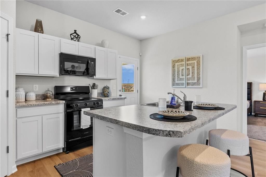 2134 Woodfield Drive — photo 12
