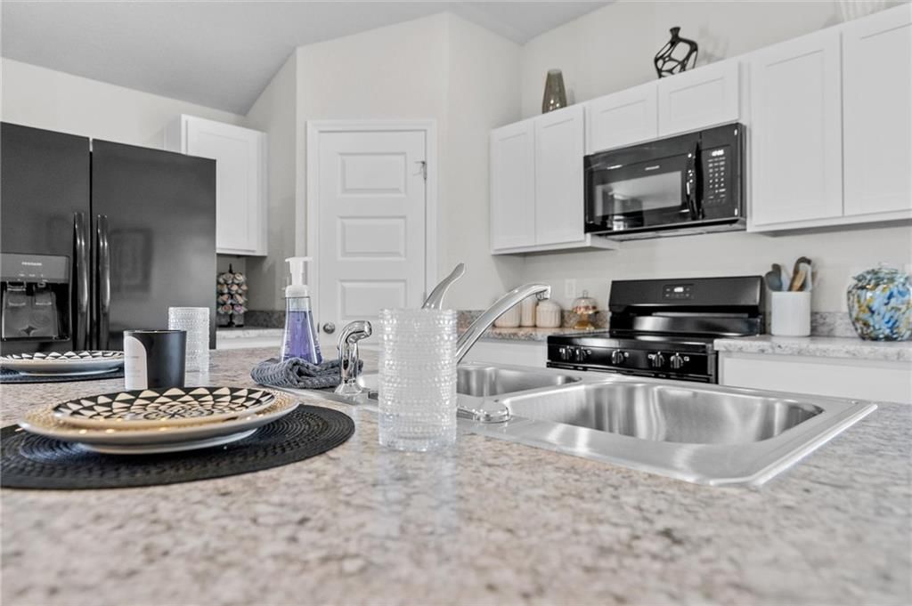 2134 Woodfield Drive — photo 14