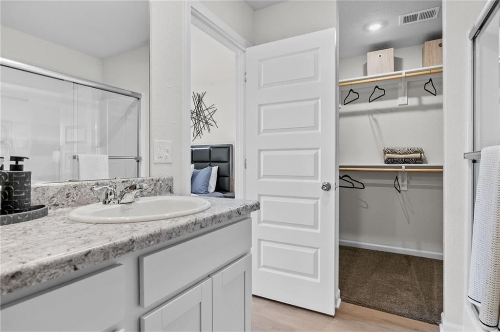 2134 Woodfield Drive — photo 18