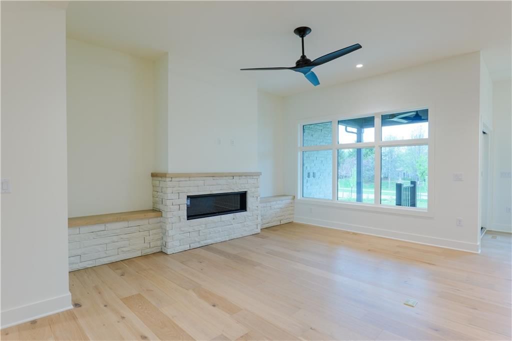 2852 W 133rd Terrace — photo 18