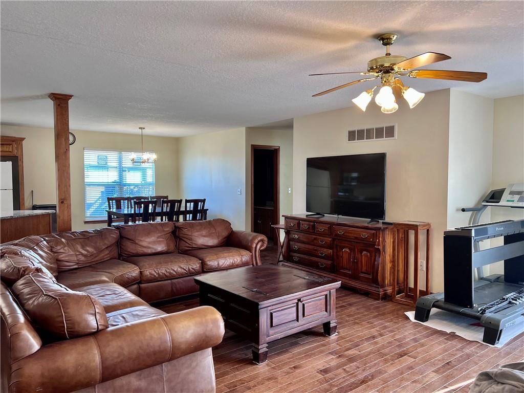 1116 N Mohican Court — photo 9