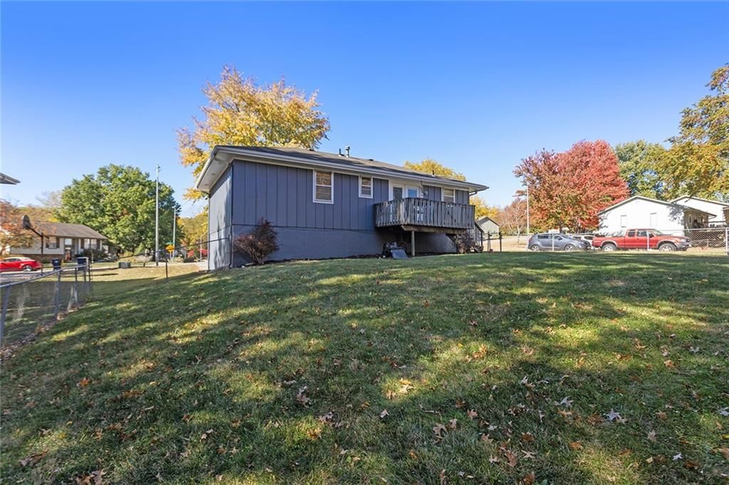 7363 N Hickory Road — photo 24