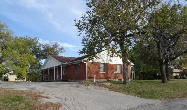 612 W Fort Scott Street — photo 2