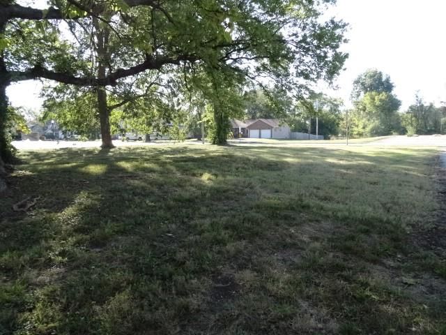 612 W Fort Scott Street — photo 3