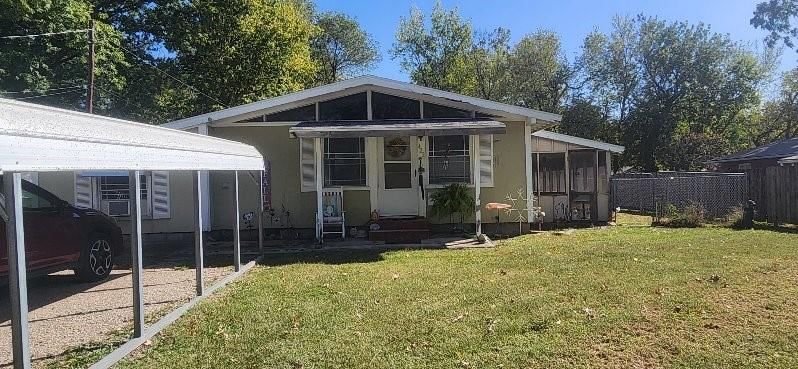 422 S Webster Street — photo 19