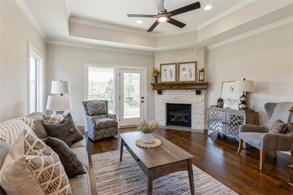 11427 S Millridge Street — photo 2