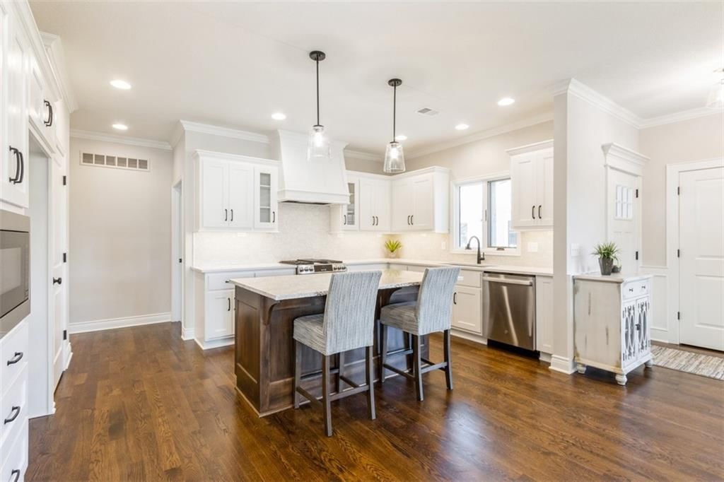 11427 S Millridge Street — photo 5