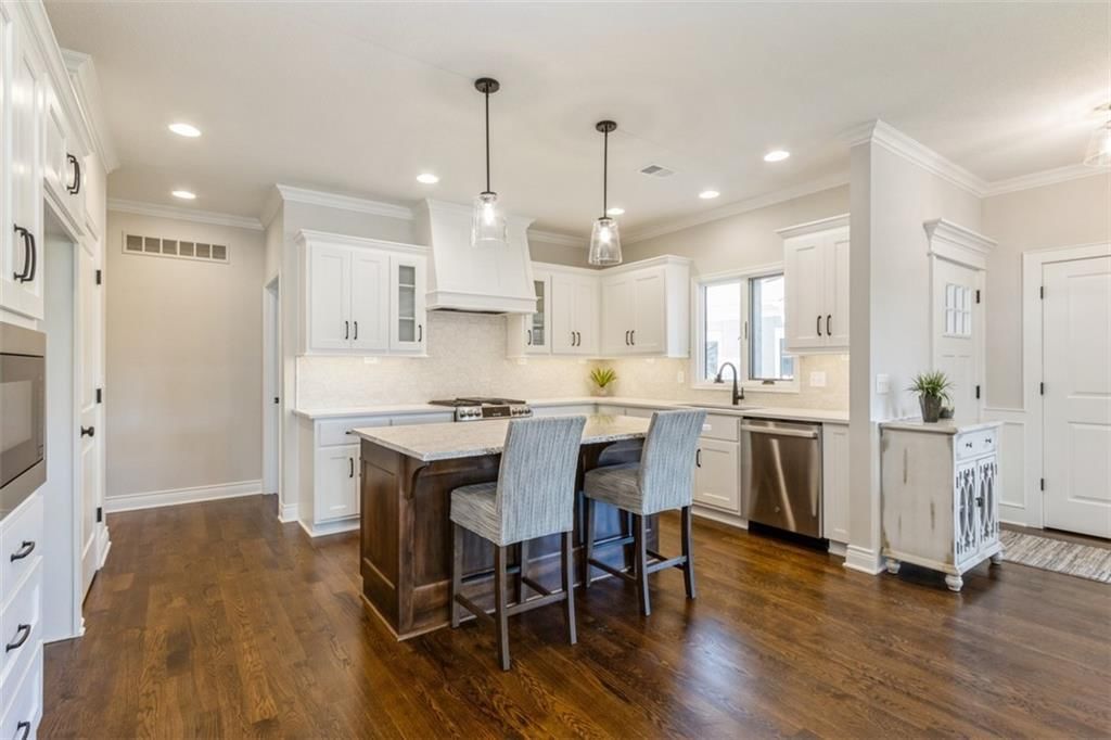 11427 S Millridge Street — photo 8