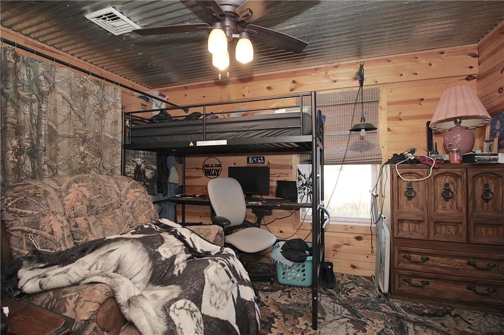 Photo 9 of 12 - 20884 SW Mitchell Road