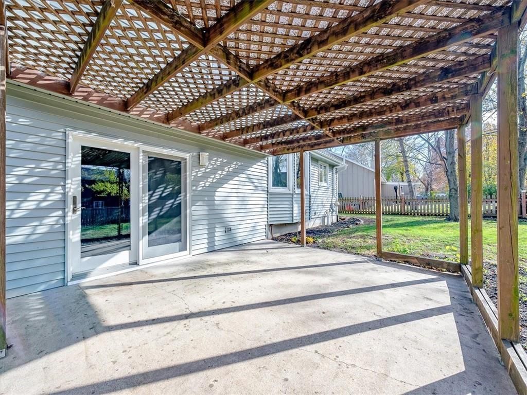 409 N PINON Street — photo 6