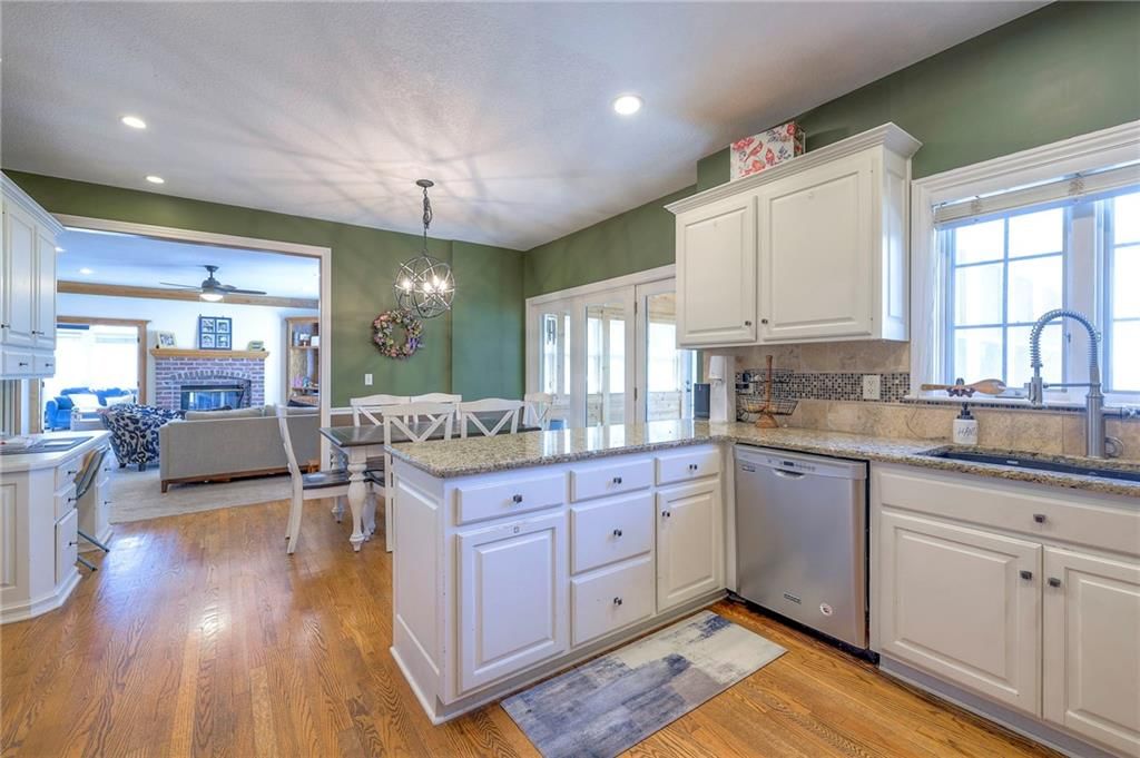 17888 Garnett Street — photo 47