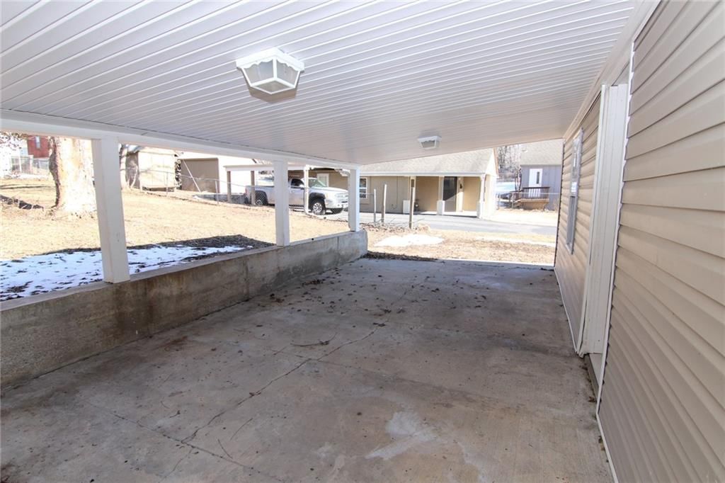 5628 Pitkin Avenue — photo 24