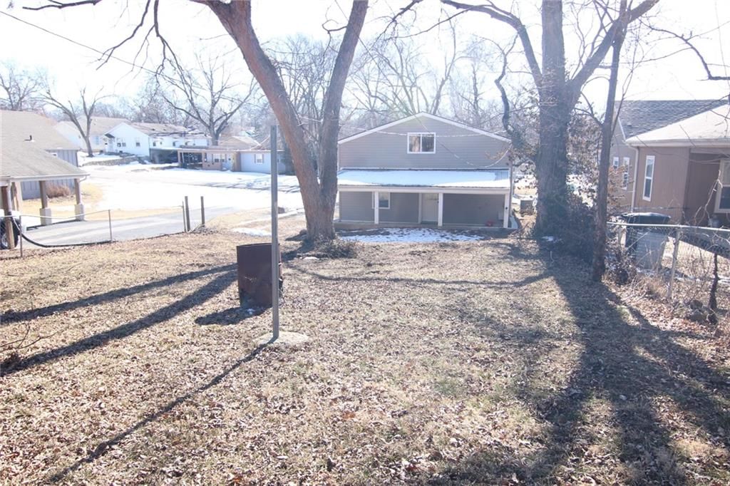 5628 Pitkin Avenue — photo 28