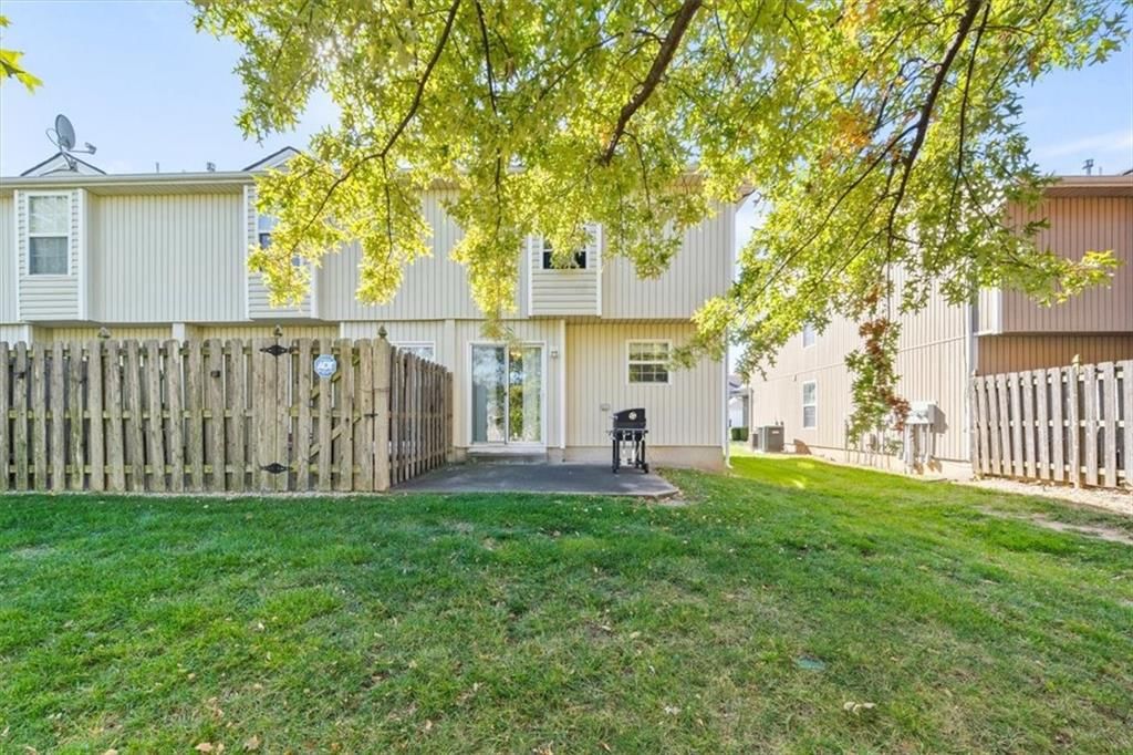 10668 E 46th Street — photo 18