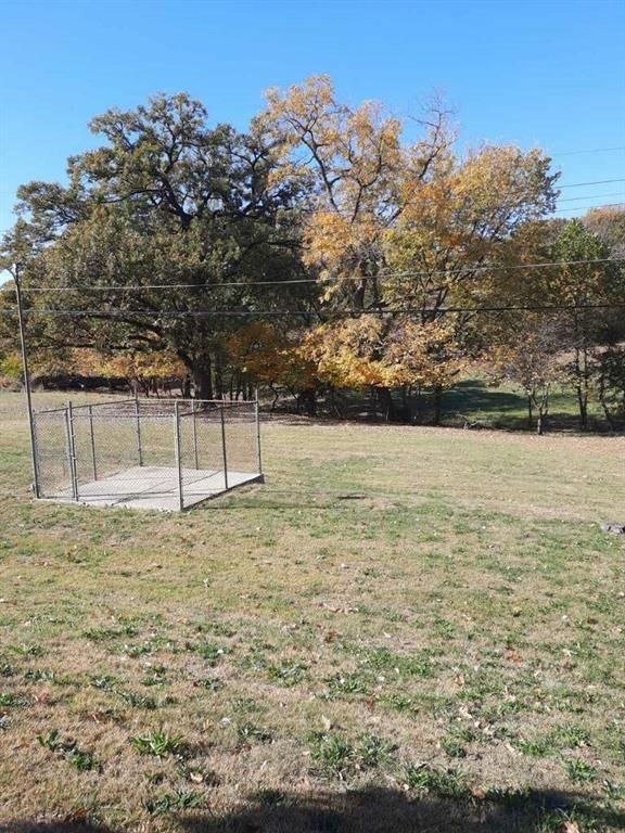 3804 S Woodland Avenue — photo 3