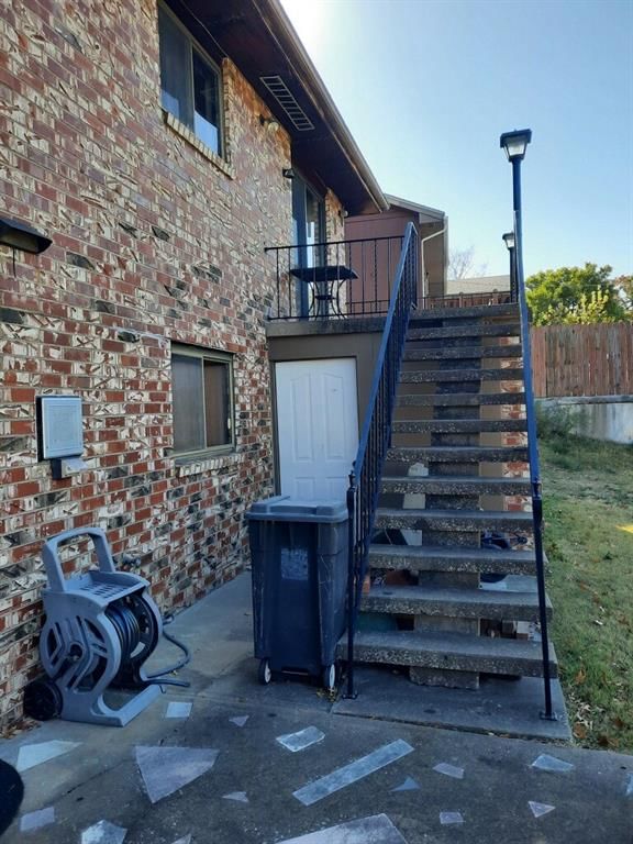 3804 S Woodland Avenue — photo 4