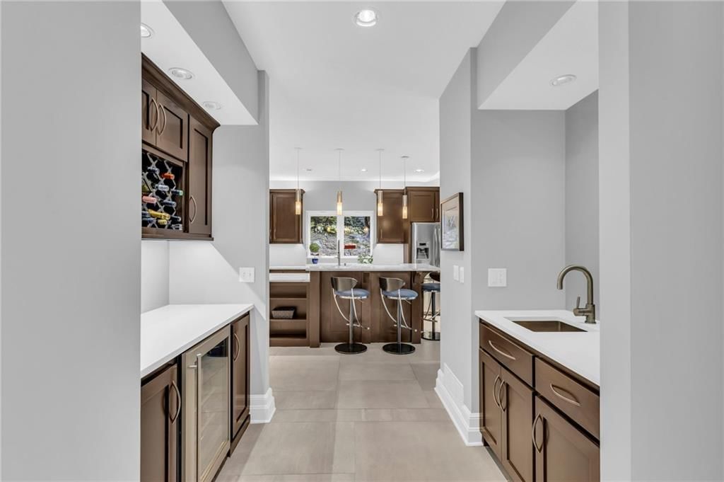 6 NW Briar Point Drive — photo 11