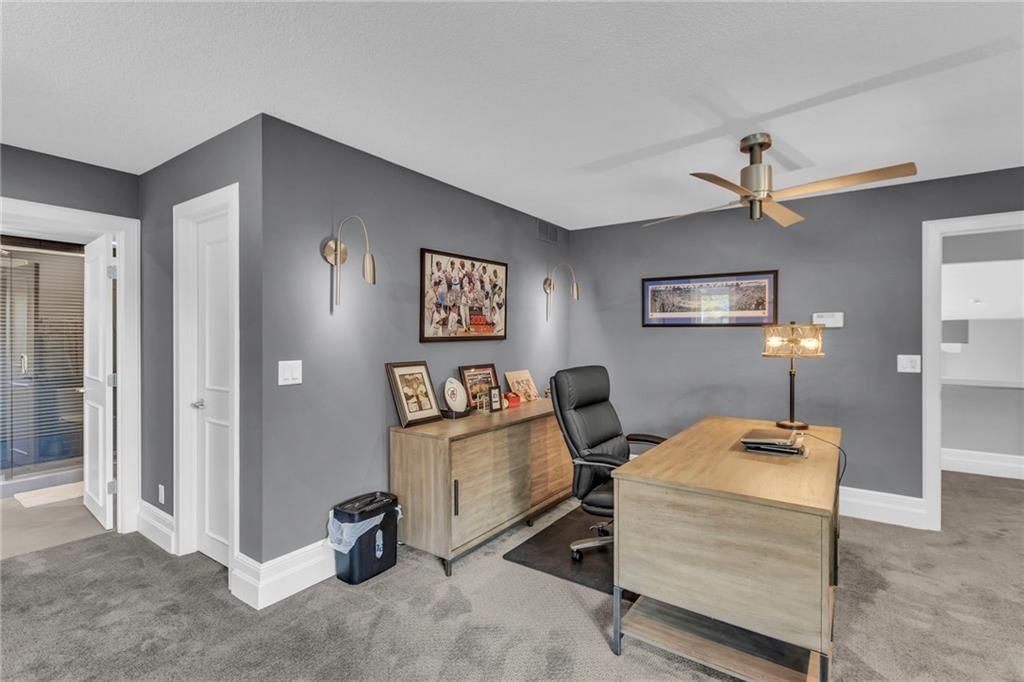 6 NW Briar Point Drive — photo 33
