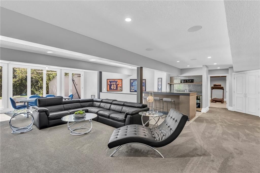 6 NW Briar Point Drive — photo 40