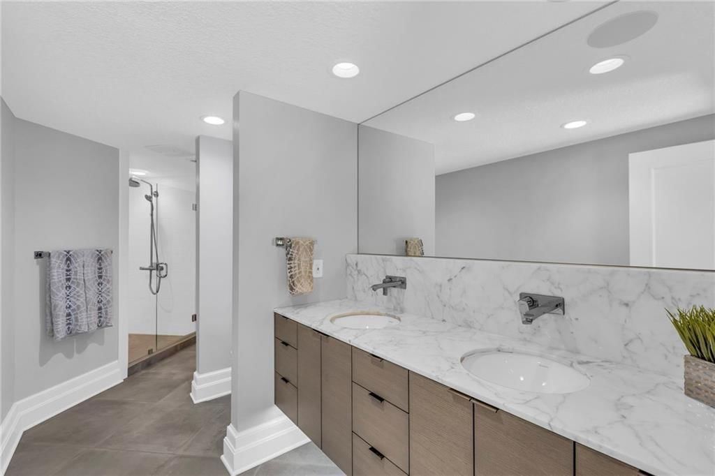 6 NW Briar Point Drive — photo 46