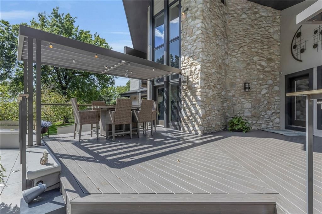 6 NW Briar Point Drive — photo 52