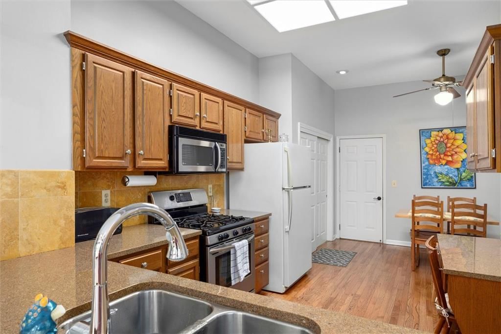 13769 Pembroke Circle — photo 14