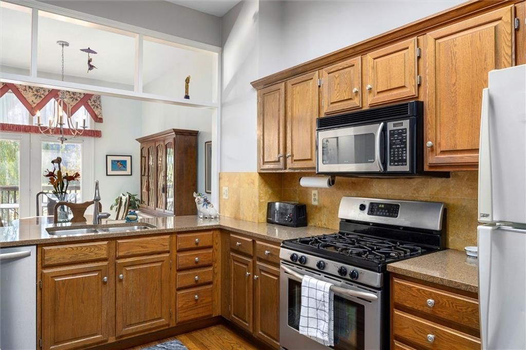 13769 Pembroke Circle — photo 15