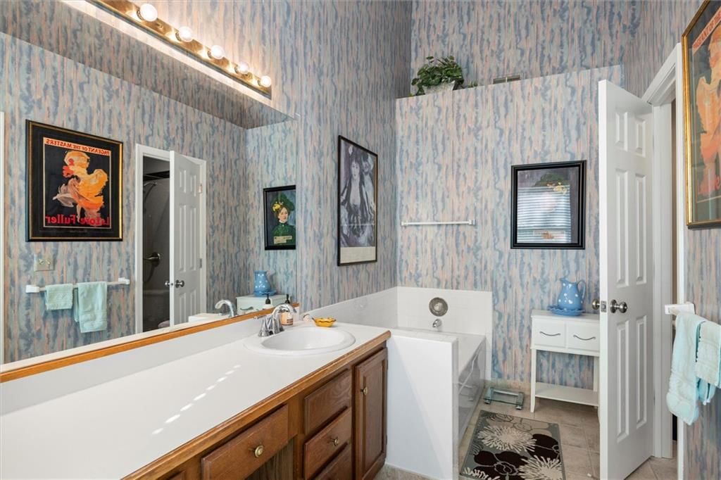13769 Pembroke Circle — photo 23