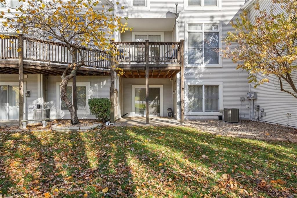 13769 Pembroke Circle — photo 37