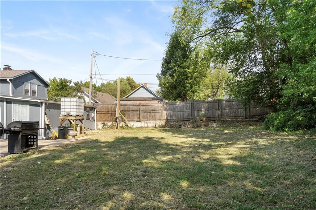 1133 Fuller Avenue — photo 26
