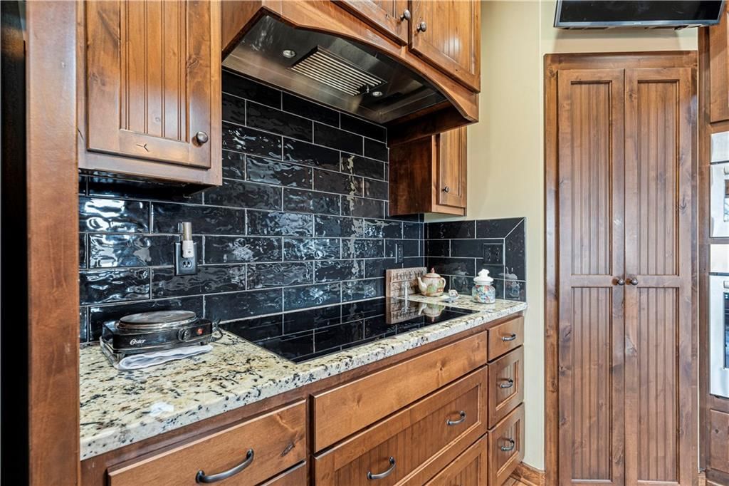 109 Lakeview Lane — photo 10