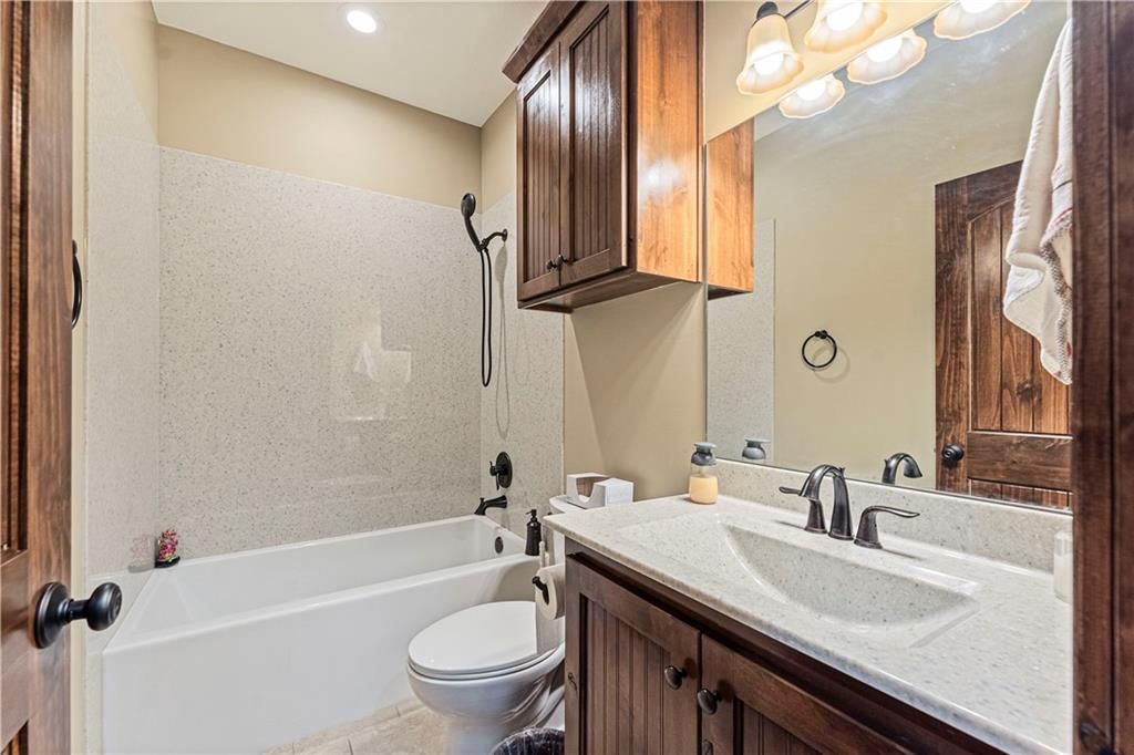 109 Lakeview Lane — photo 15